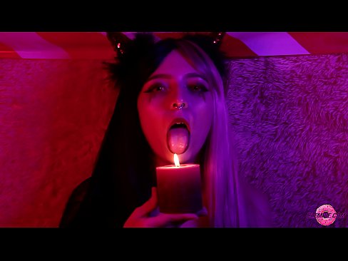 ❤️ Szenvedélyes szopás egy szexi Succubustól, akinek a szájában van a sperma. Porno at hu.np64.ru